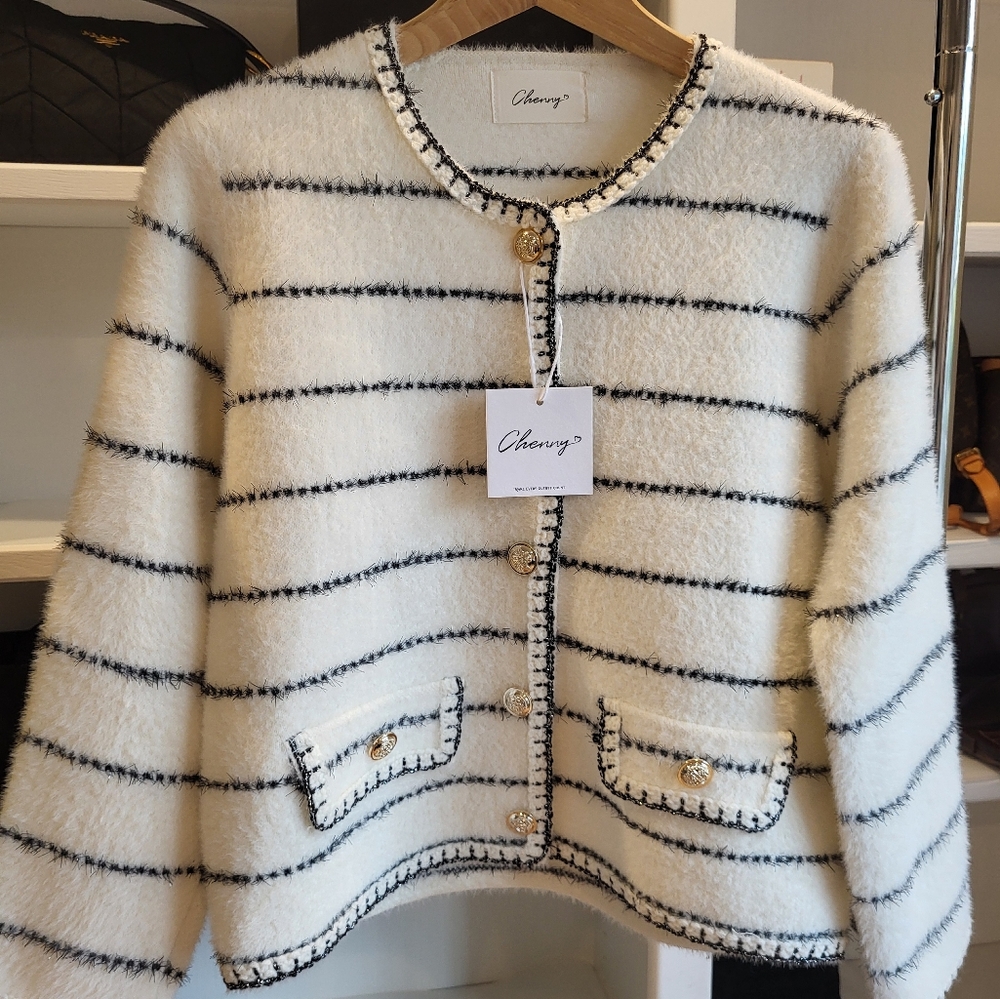 Classy white button sweater/blazer